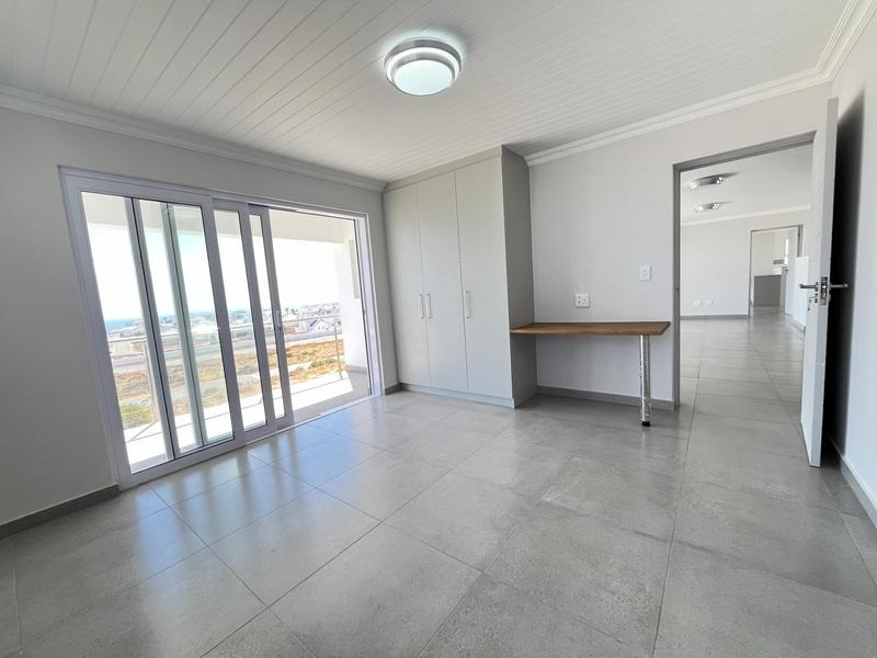 4 Bedroom Property for Sale in Da Gama Bay Western Cape